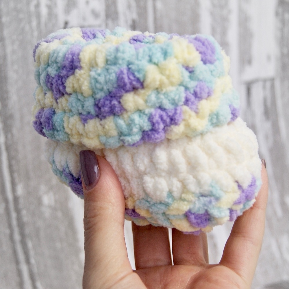 Handmade Crochet Baby Booties White/Lavender - Picture 2 of 5